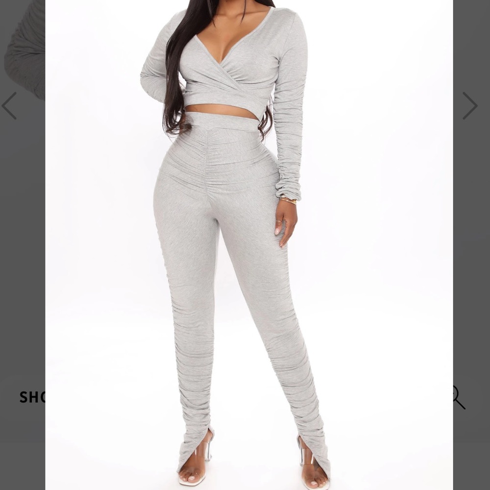 Brand New Gray Ruches 2pc set - Picture 1 of 3